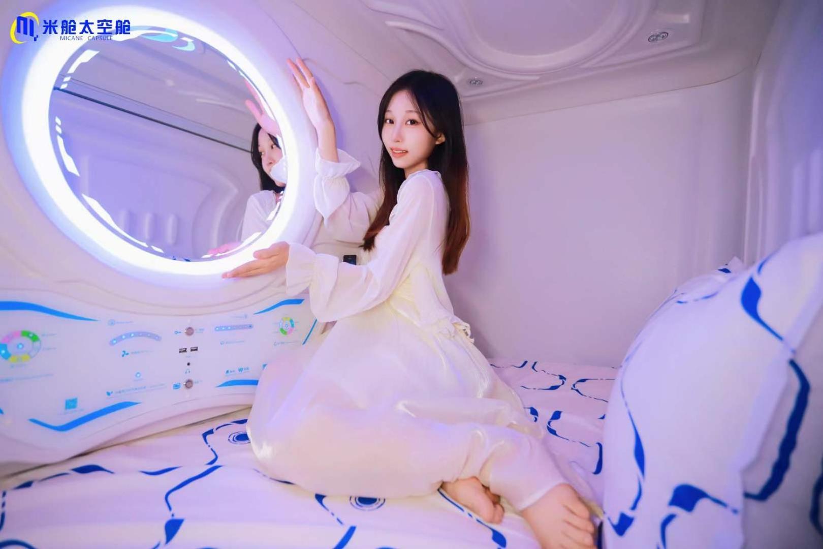 Panda Victor Space Capsule Hostel-Neo Nomad Beograd Ngoại thất bức ảnh